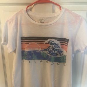 Women’s Billabong Tee